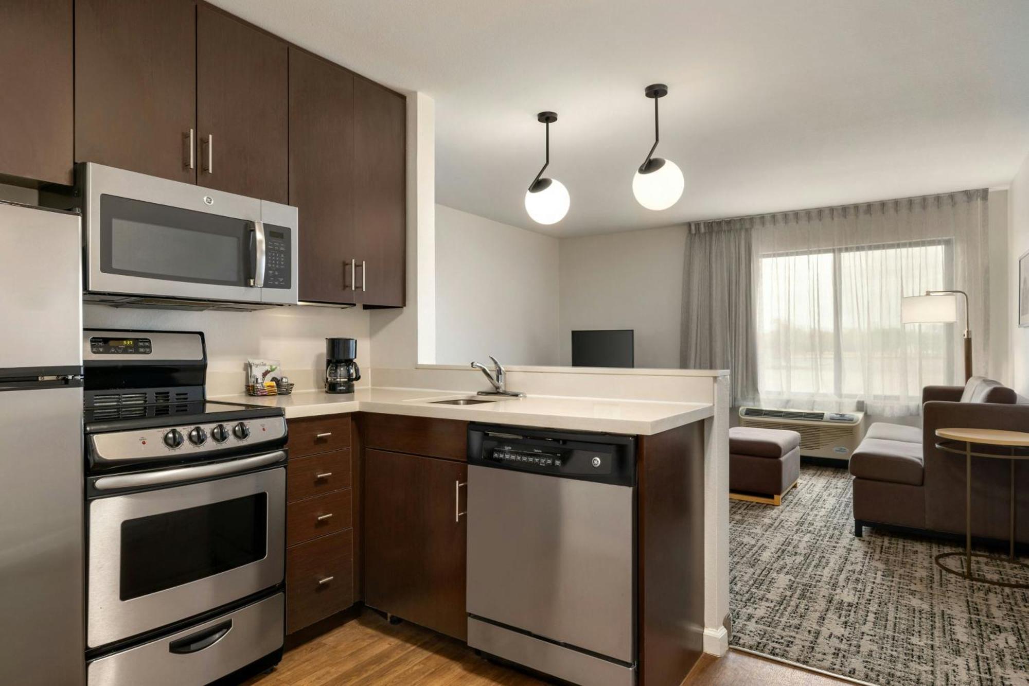 Towneplace Suites By Marriott Alexandria Exterior foto